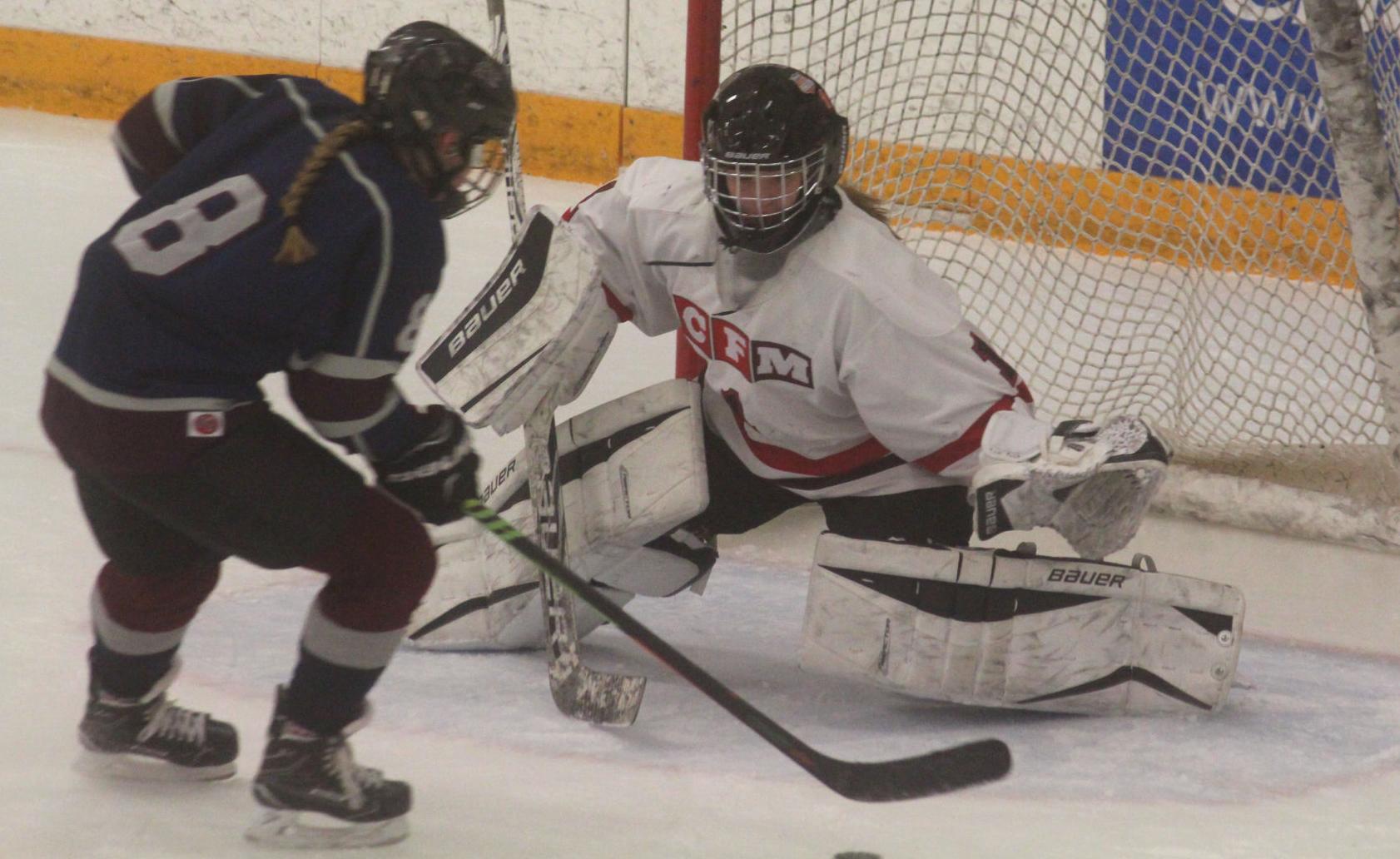 Chi-Hi/Menomonie girls hockey vs Appleton United at Eau Claire 12-28-17